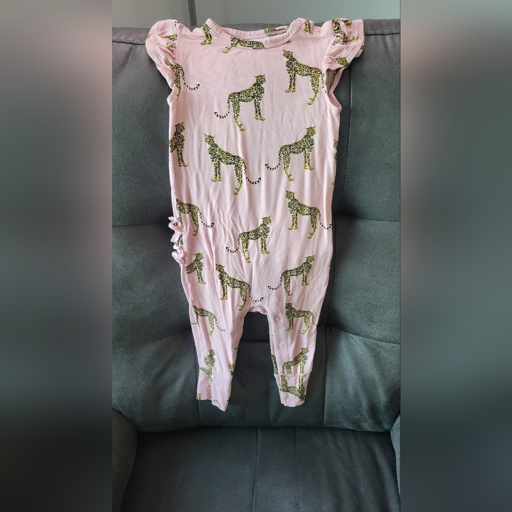 Posh Peanut Ruffled Cap Sleeve Romper 18-24 months Pink Cheetah